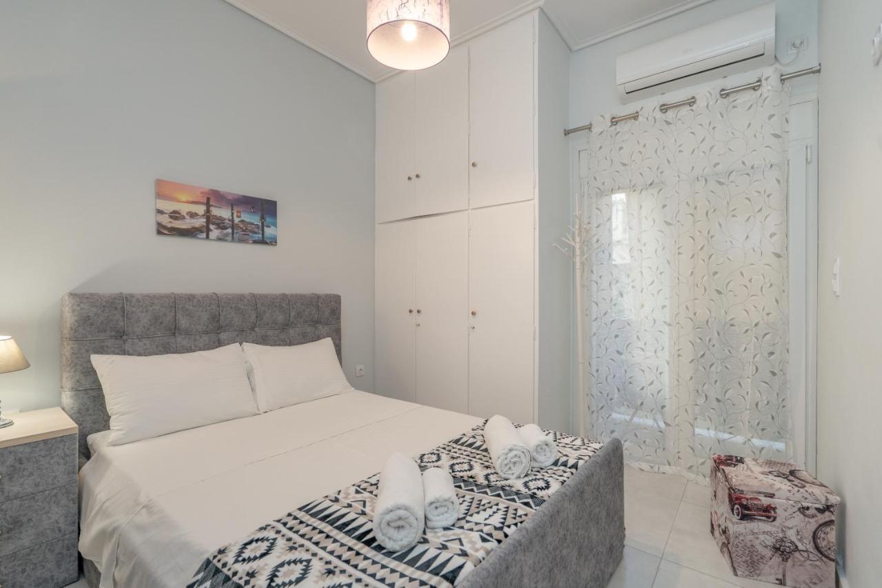 Comfy Apt Next To Metro เอเธนส์ ภายนอก รูปภาพ